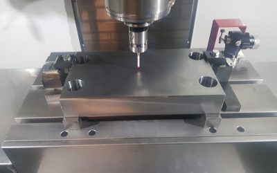 Frezowanie CNC płyty tłocznika