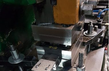 Automatyczna linia do produkcji detali o nacisku 16T